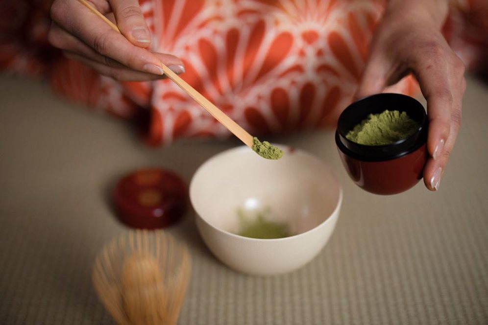 cérémonie du thé japonais avec matcha