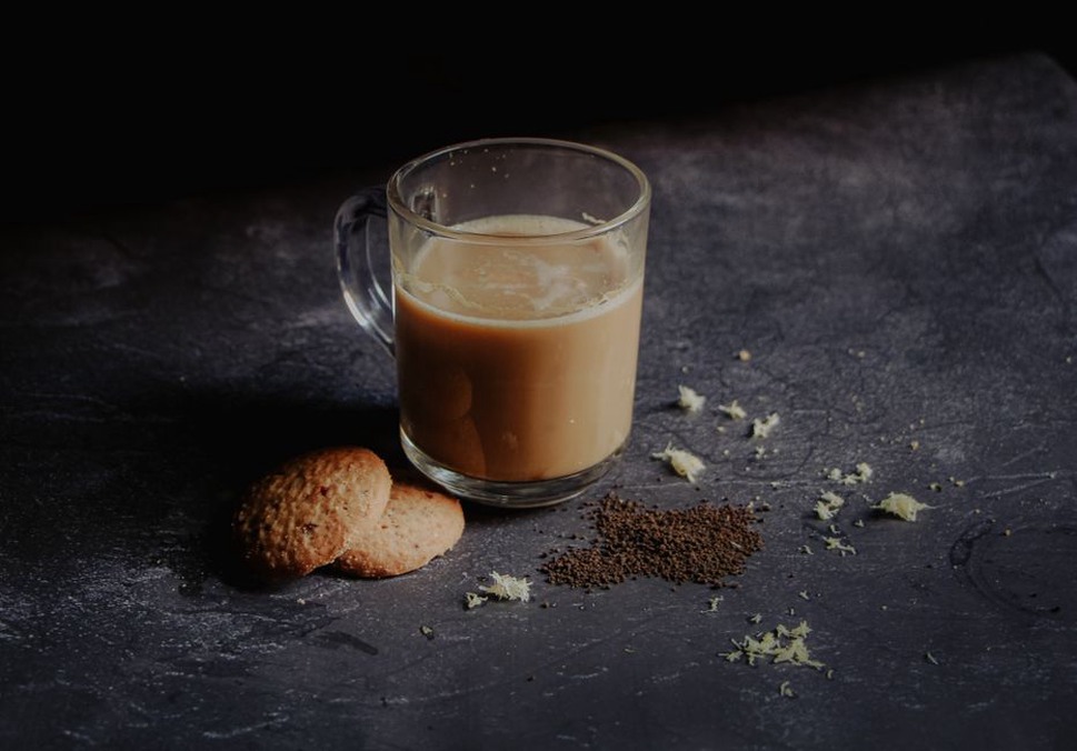Petits pots de crème au thé garnis d’orange
